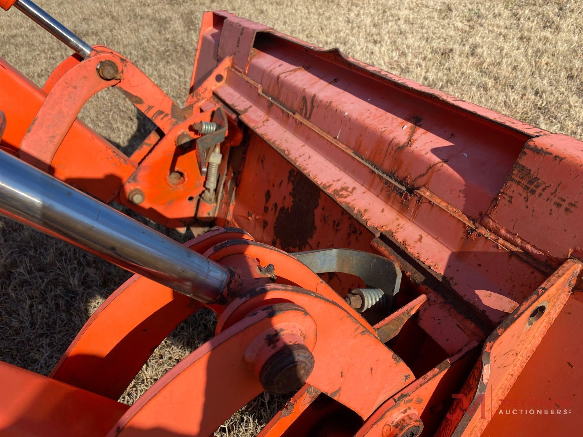 KUBOTA M9540 UTILITY TRACTOR