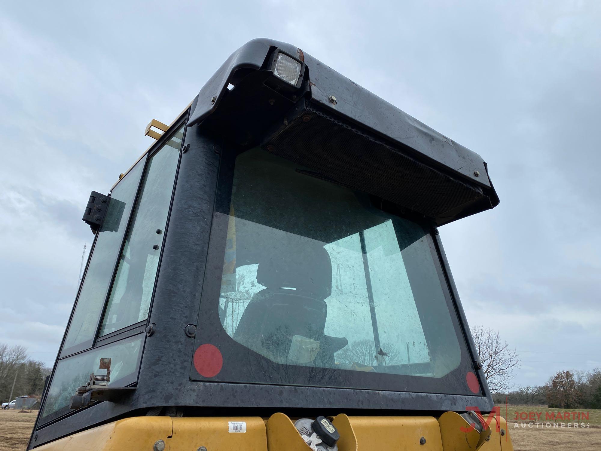 2008 CAT D4K LGP CRAWLER DOZER