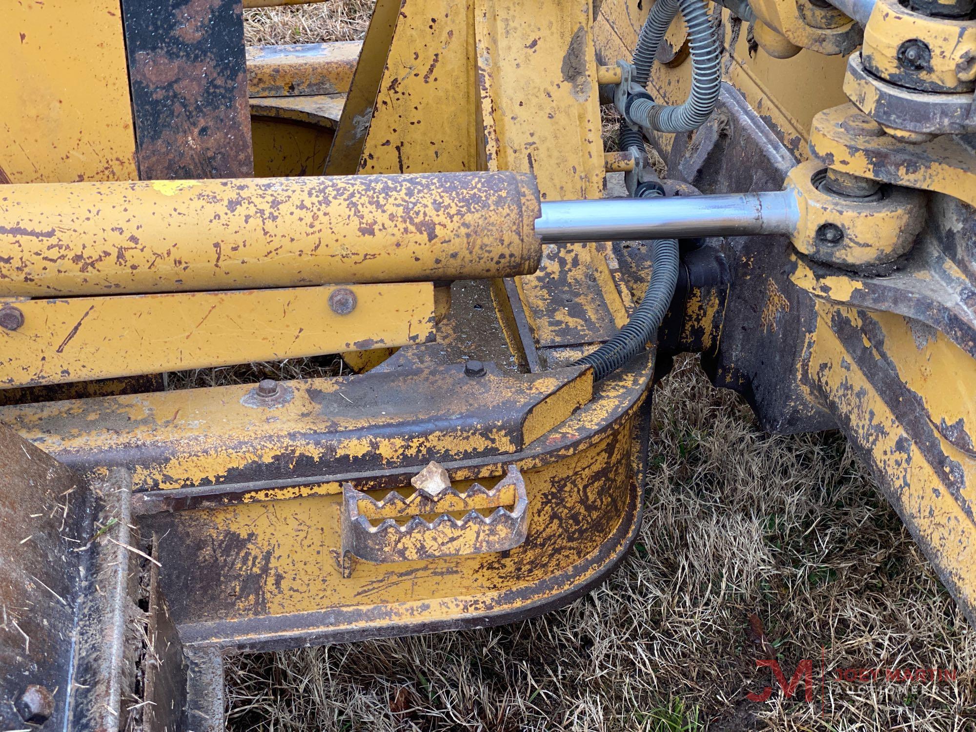 2008 CAT D4K LGP CRAWLER DOZER