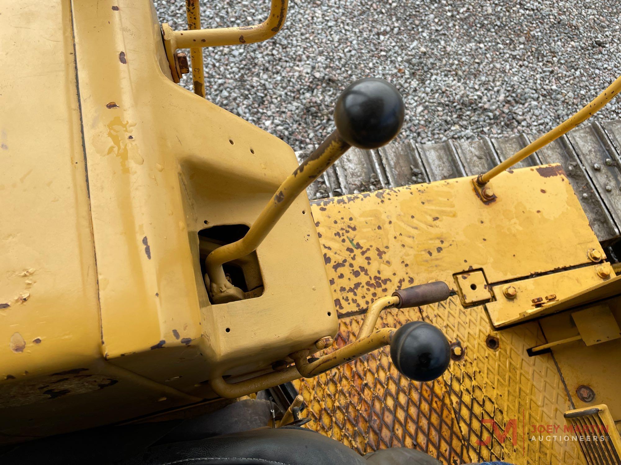 1984 FIAT-ALLIS FD7 CRAWLER DOZER