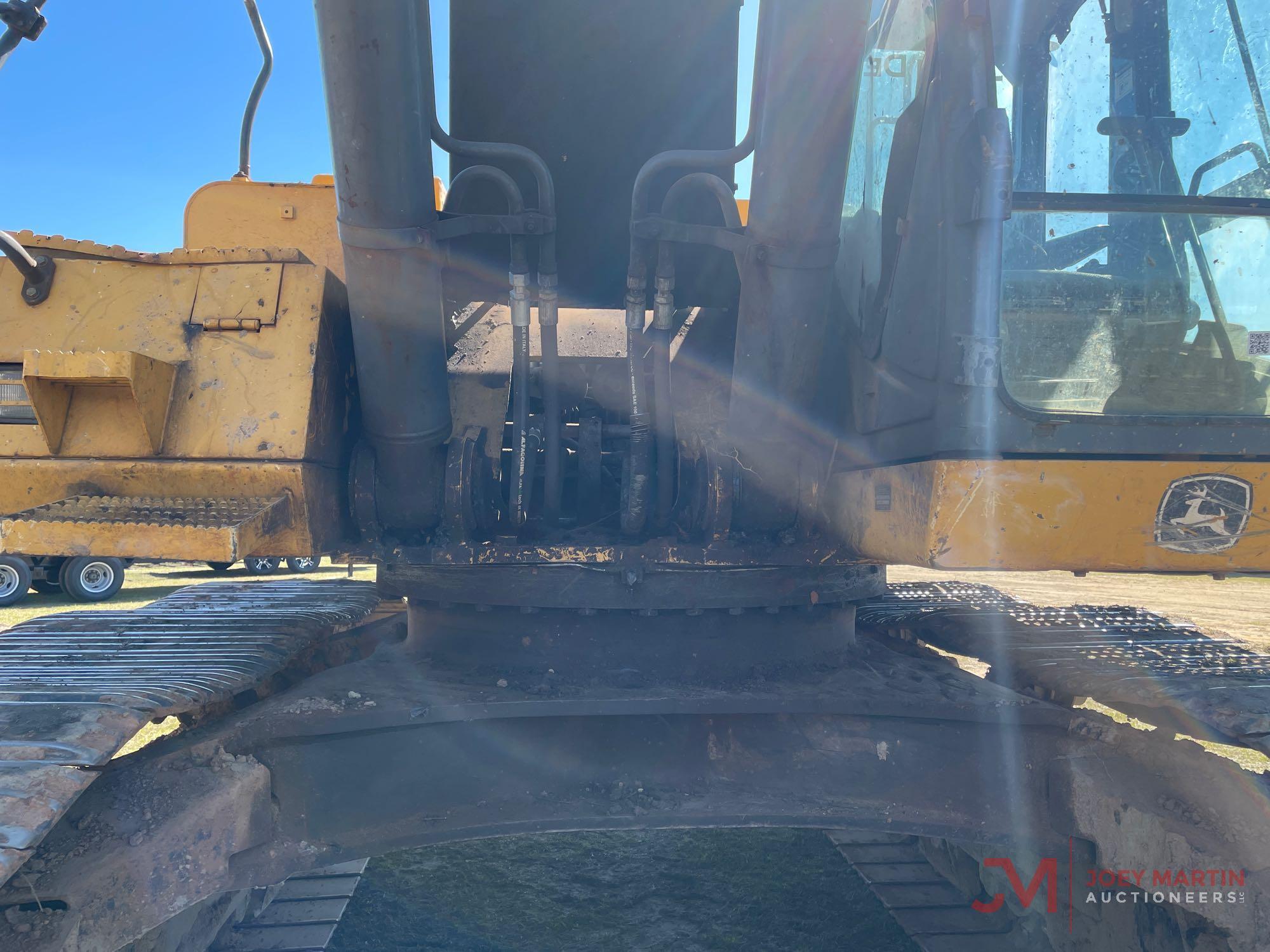 2006 JOHN DEERE 450DLC HYDRAULIC EXCAVATOR