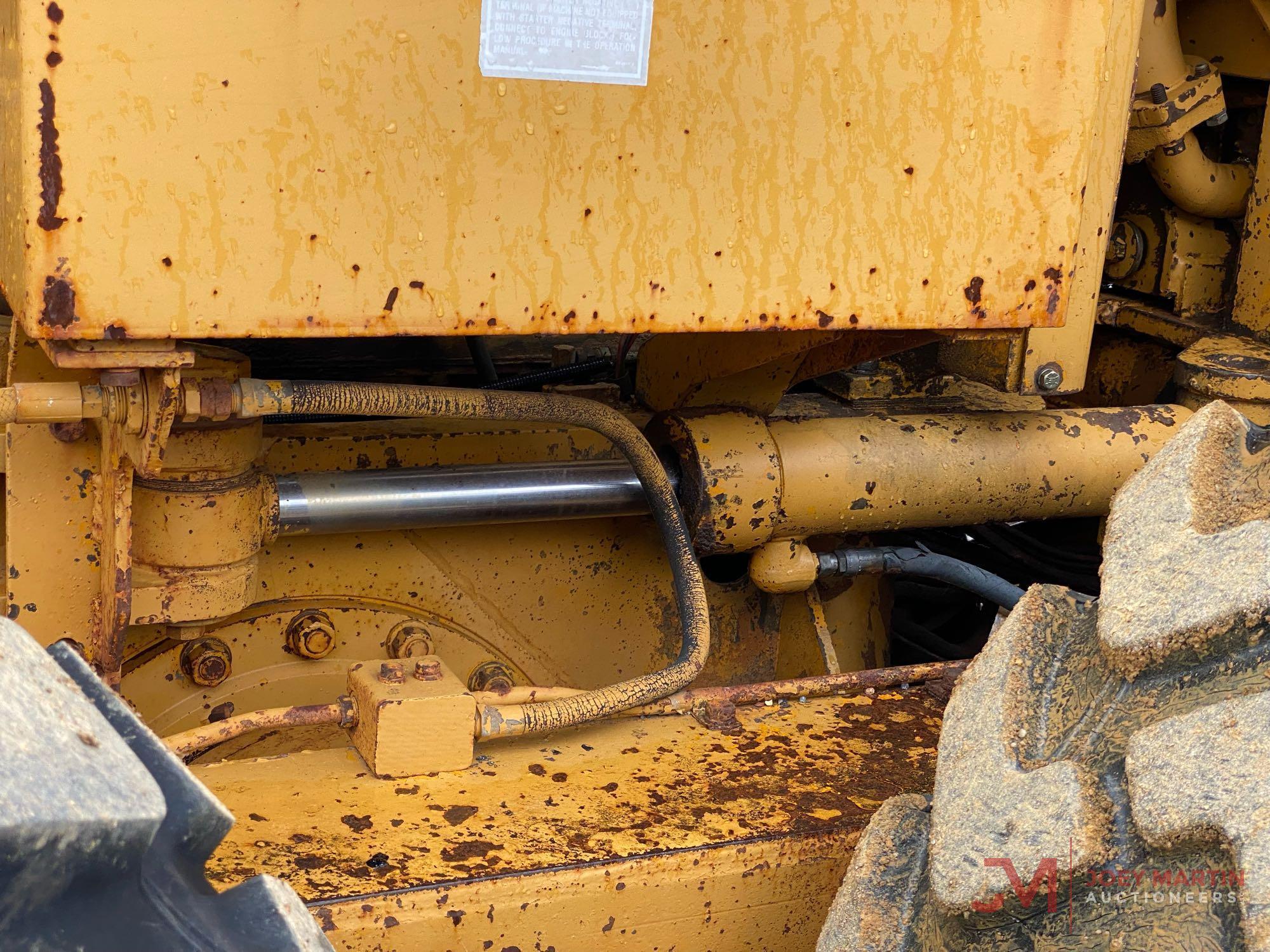 1974 CAT 12G MOTOR GRADER