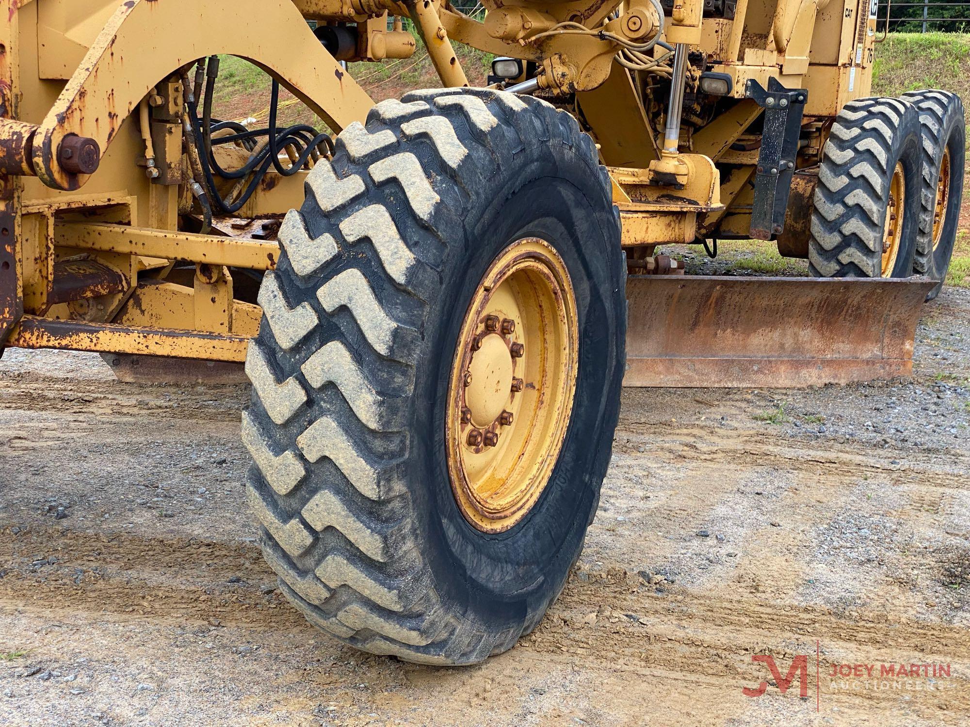 1974 CAT 12G MOTOR GRADER