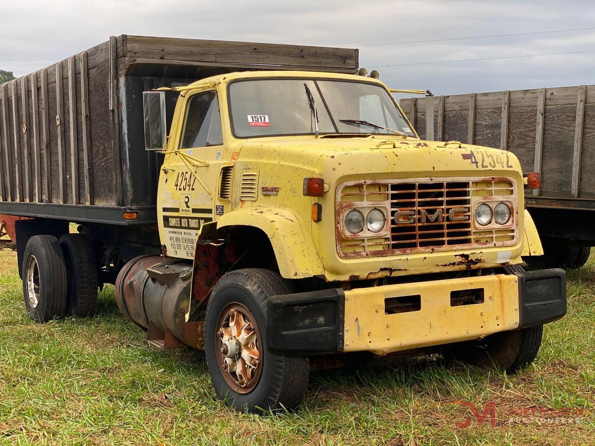 GMC 9500 SINGLE AXLE DUMP TRUCK