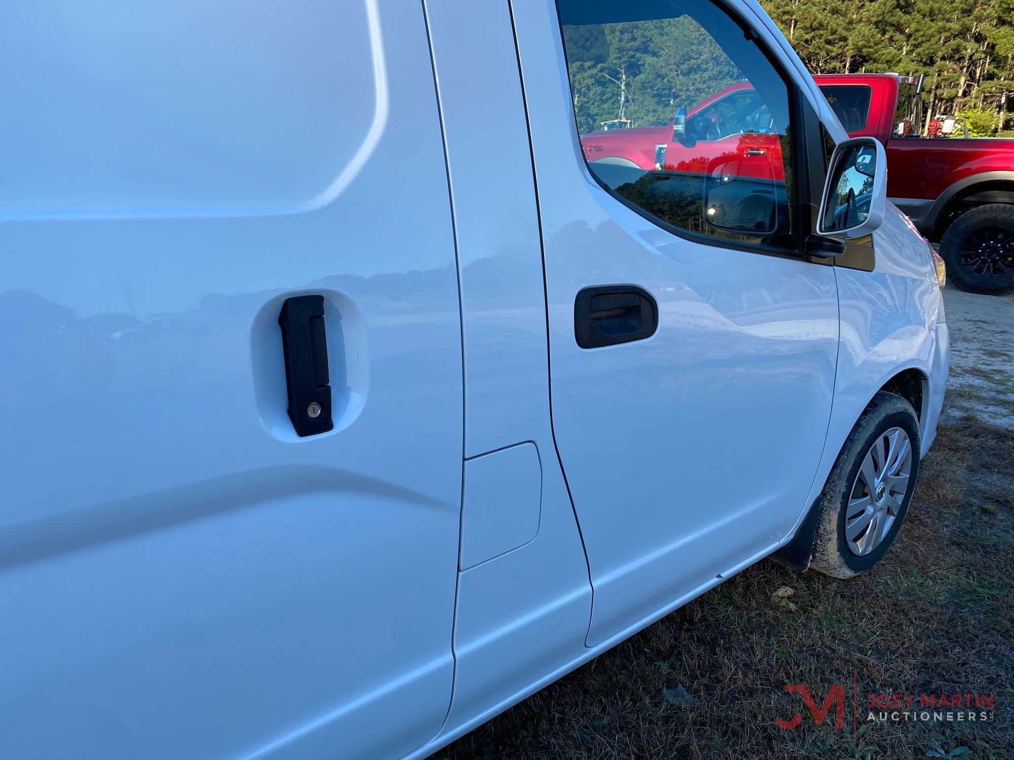 2015 NISSAN NV200 CARGO VAN