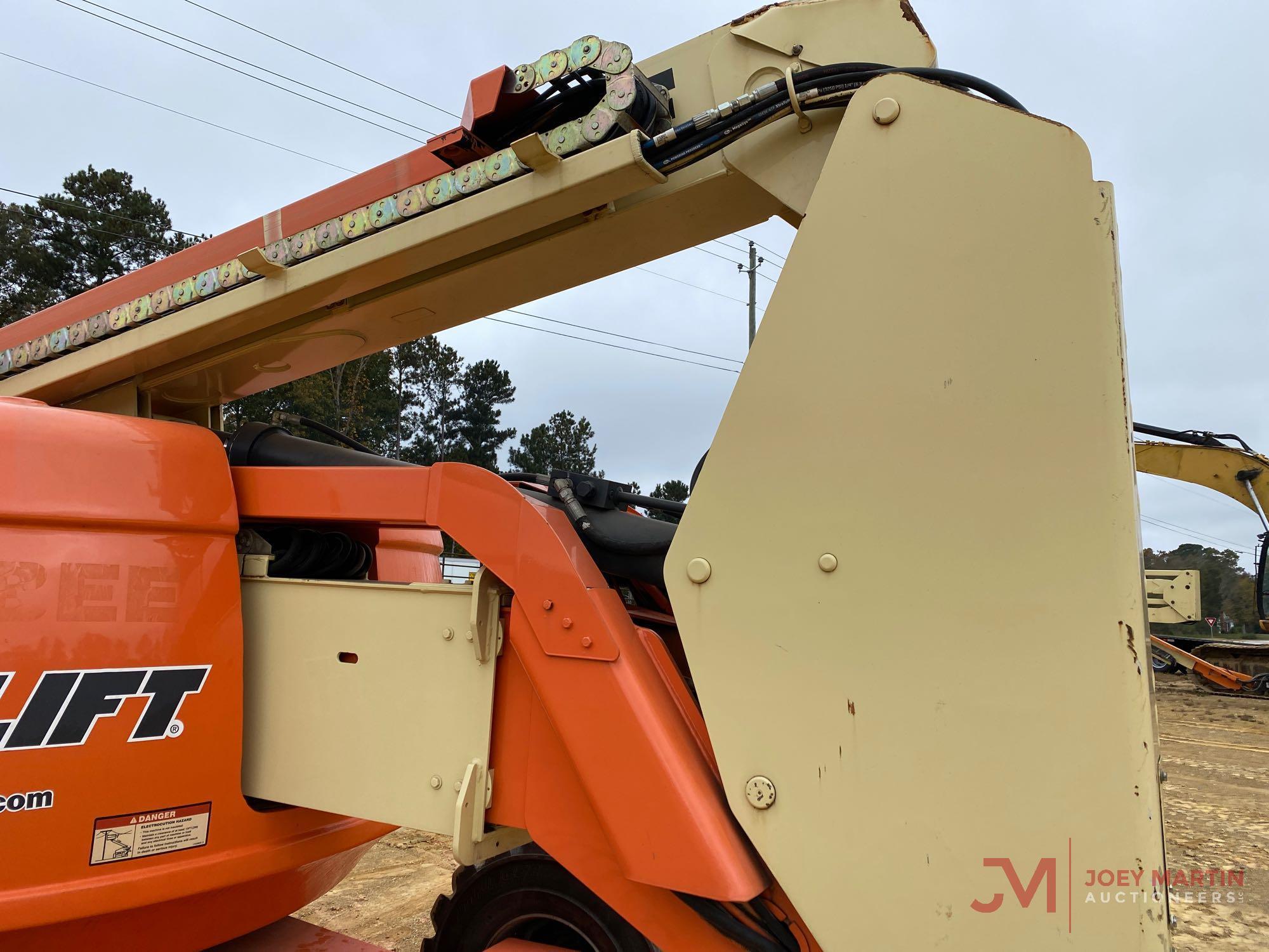 2003 JLG 600A BOOM LIFT