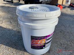 5 GALLON BUCKET OF SUPER PURPLE CLEANER/DEGREASER