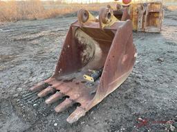 CAT 345 60" EXCAVATOR TOOTH BUCKET