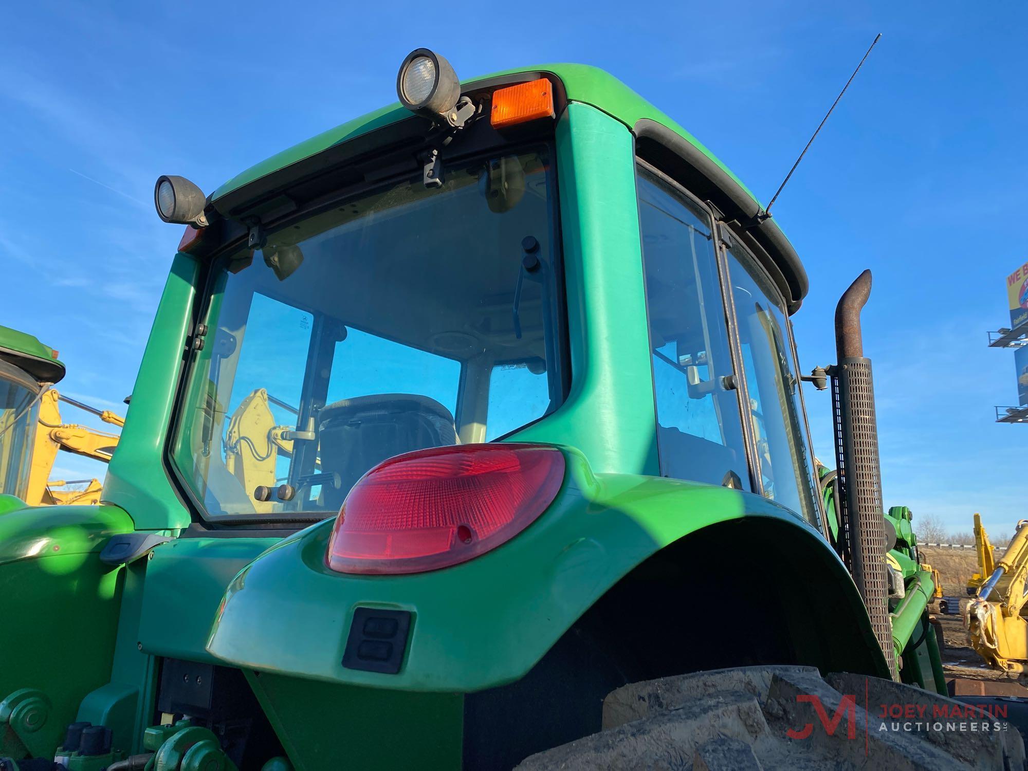 2004 JOHN DEERE 7320 TRACTOR