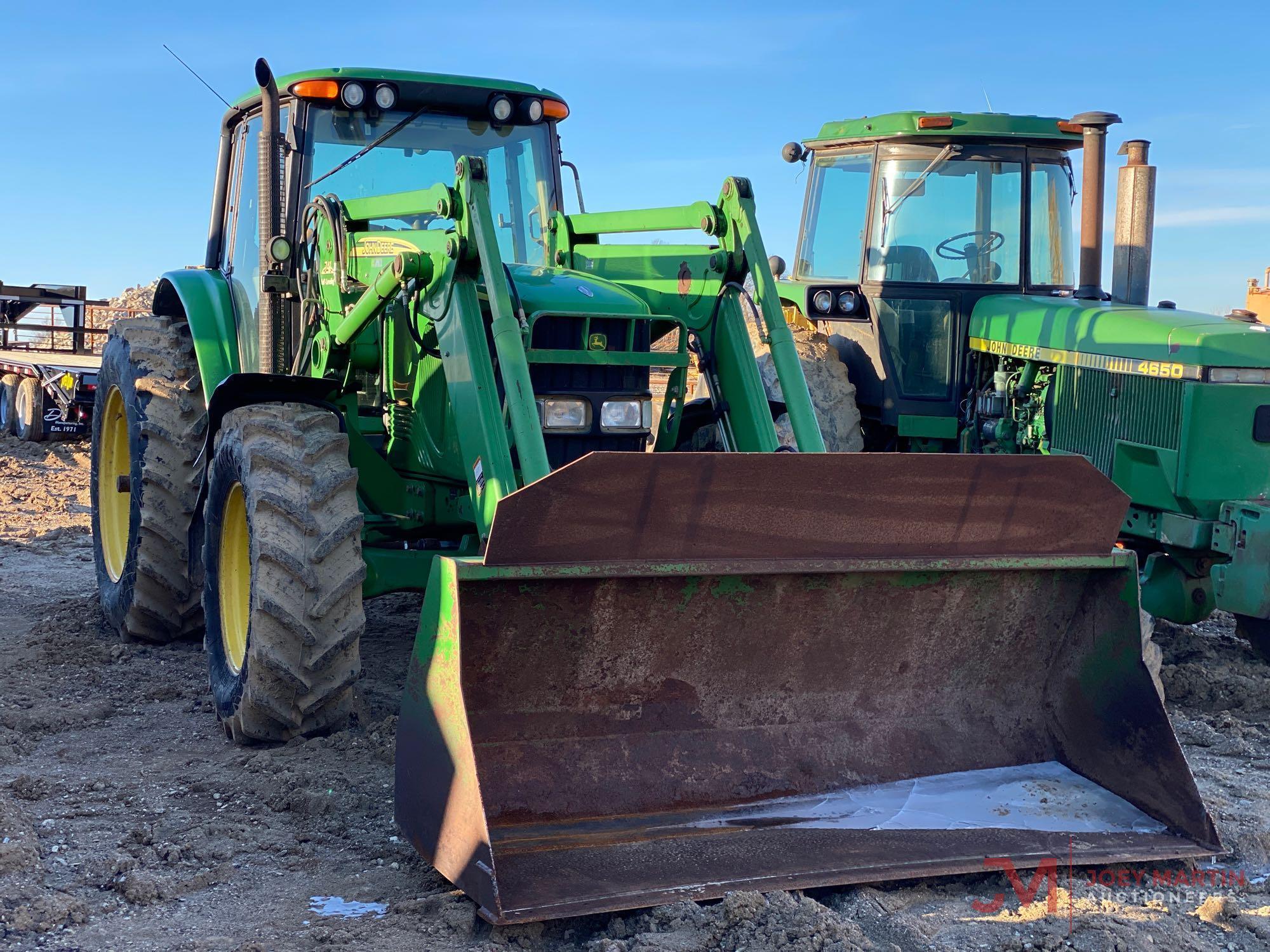 2004 JOHN DEERE 7320 TRACTOR