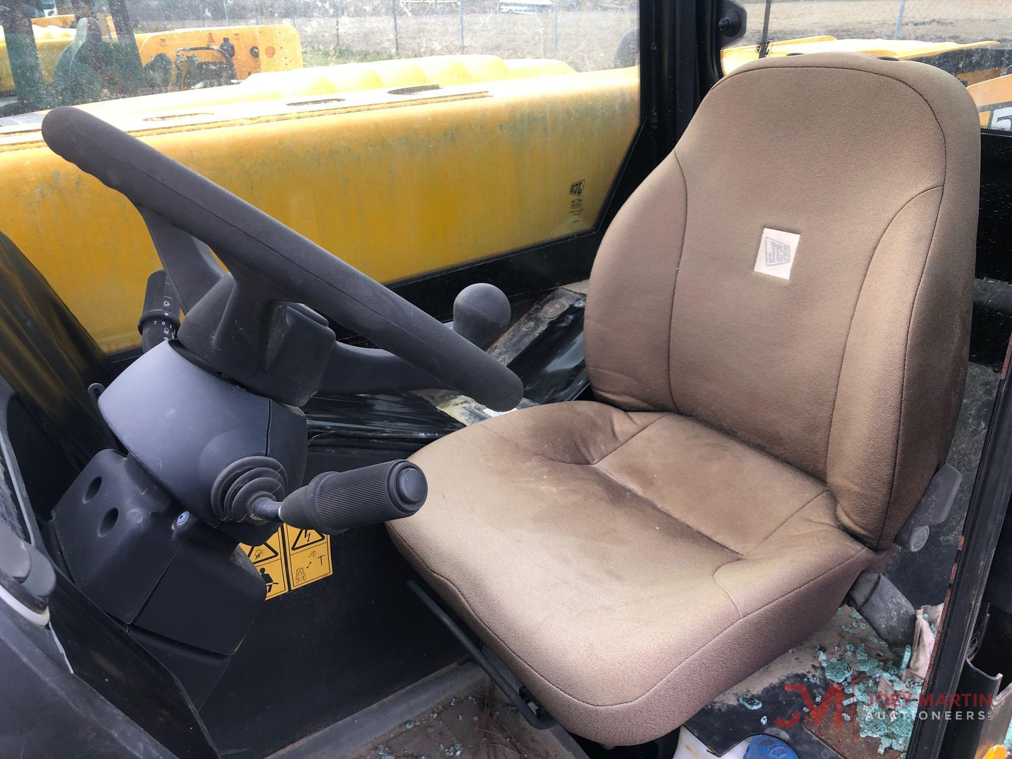 2013 JCB 525-60 HI-VIZ TELEHANDLER