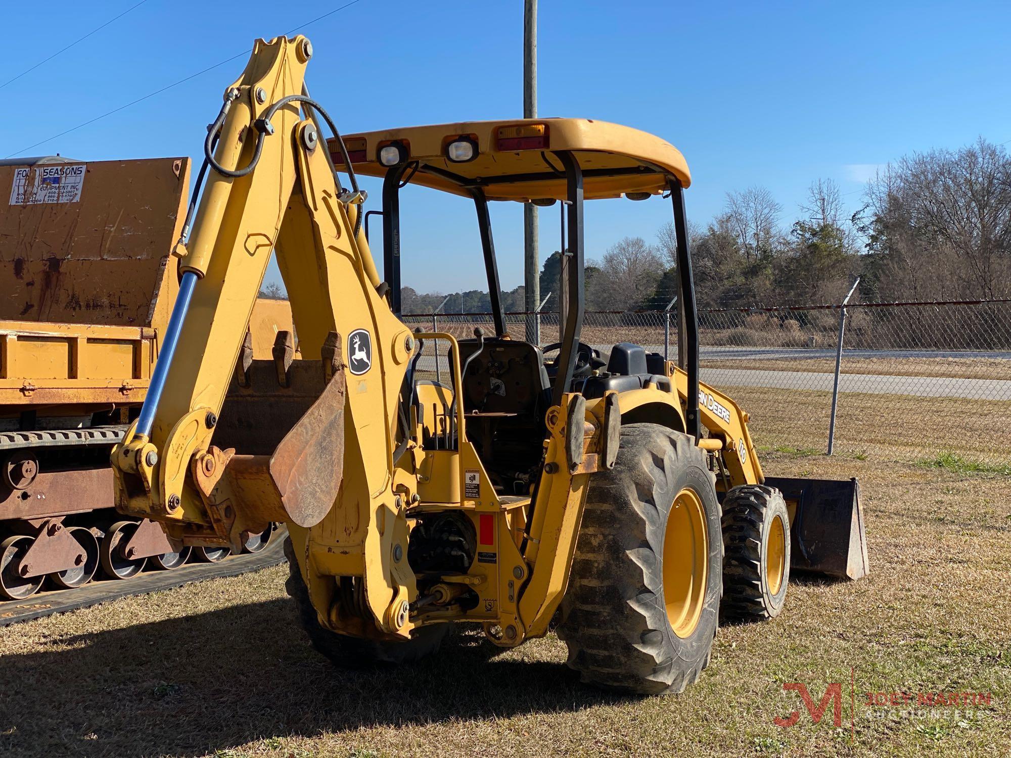 2007 DEERE 110 LOADER BACKHOE