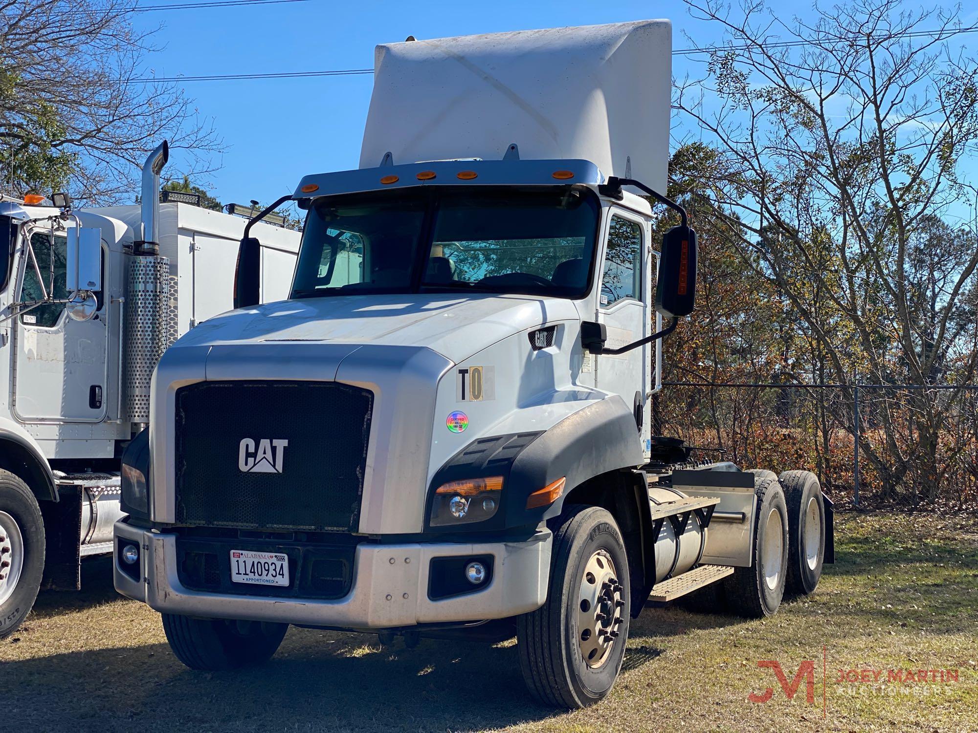 2012 CAT CT660 DAY CAB TRUCK TRACTOR