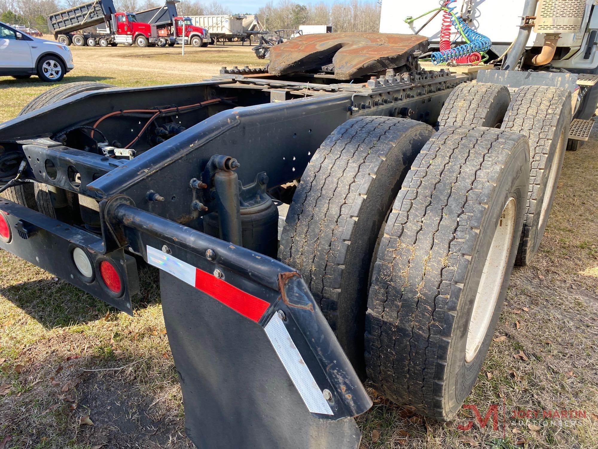 2012 CAT CT660 DAY CAB TRUCK TRACTOR