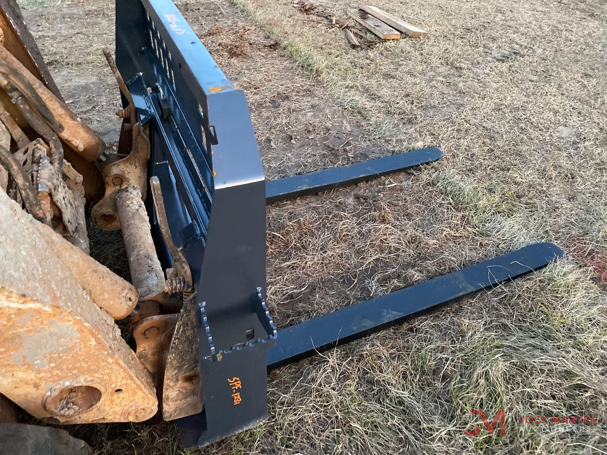 2016 BOBCAT T590 MULTI TERRAIN LOADER