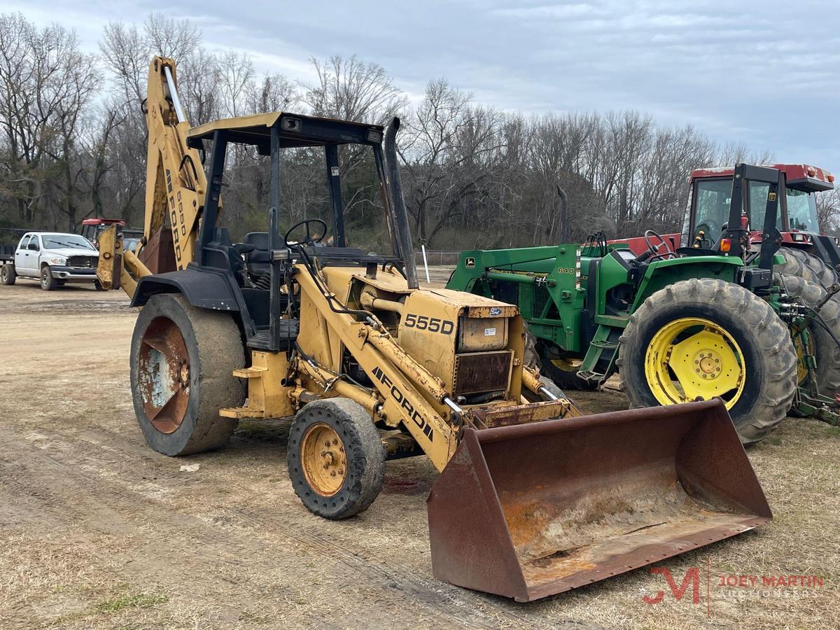 FORD 555D LOADER BACKHOE