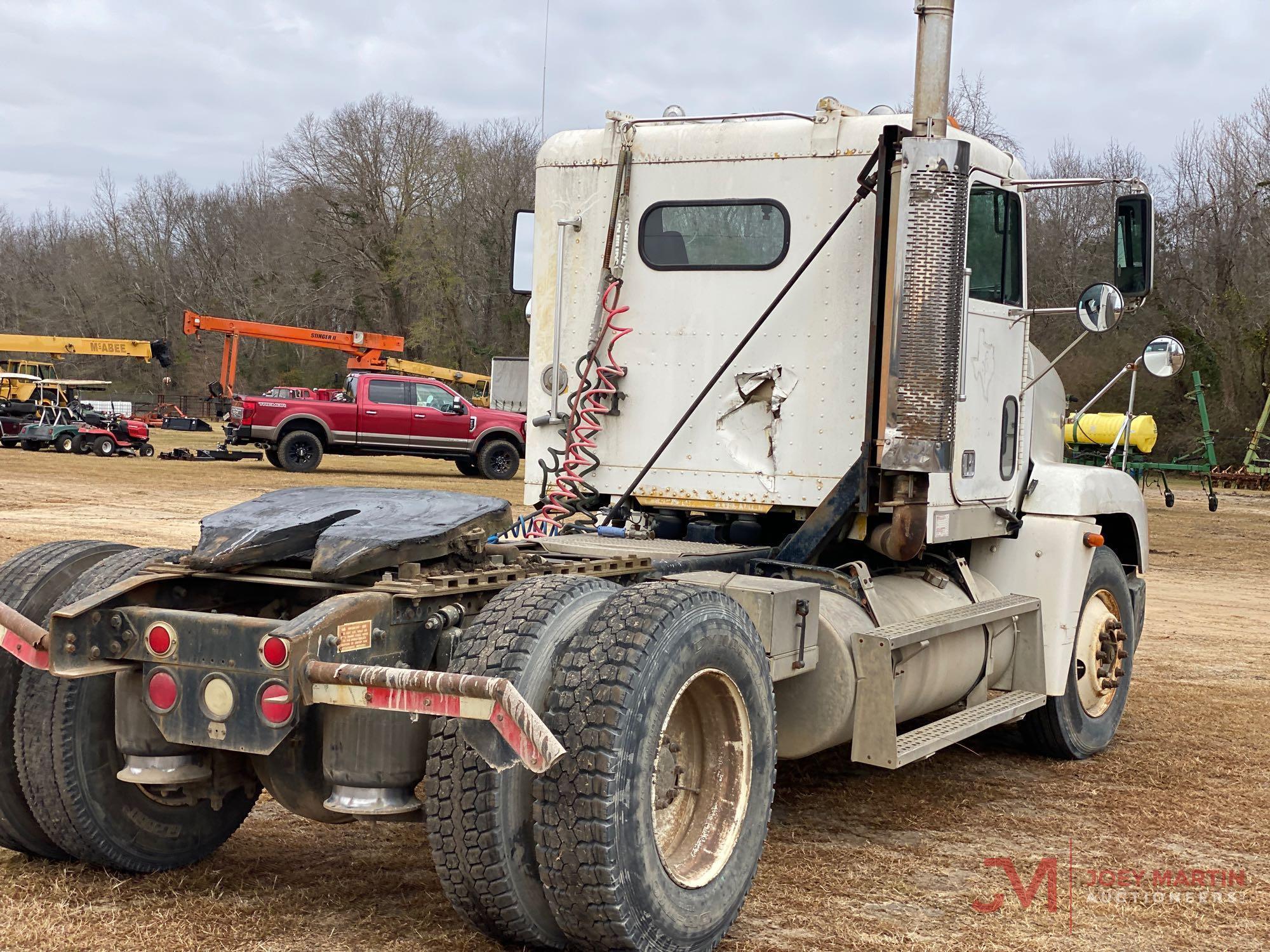 1996 FREIGHTLINER S/A DAY CAB TRUCK TRACTOR