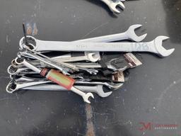 NEW... 13 PIECE WRENCH SET