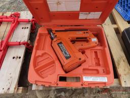 IMPULSE CORDLESS NAILER WITH CASE