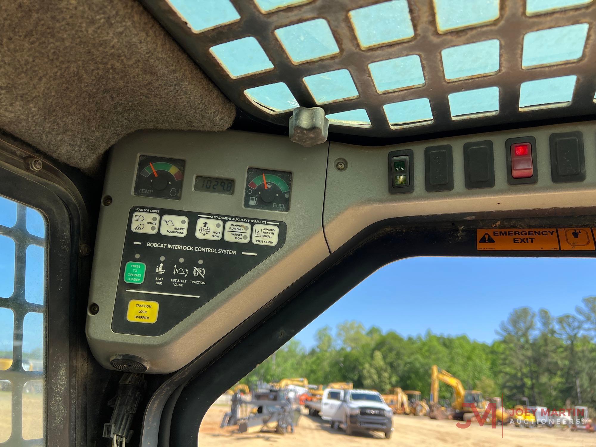 2001 BOBCAT A220 SKID STEER