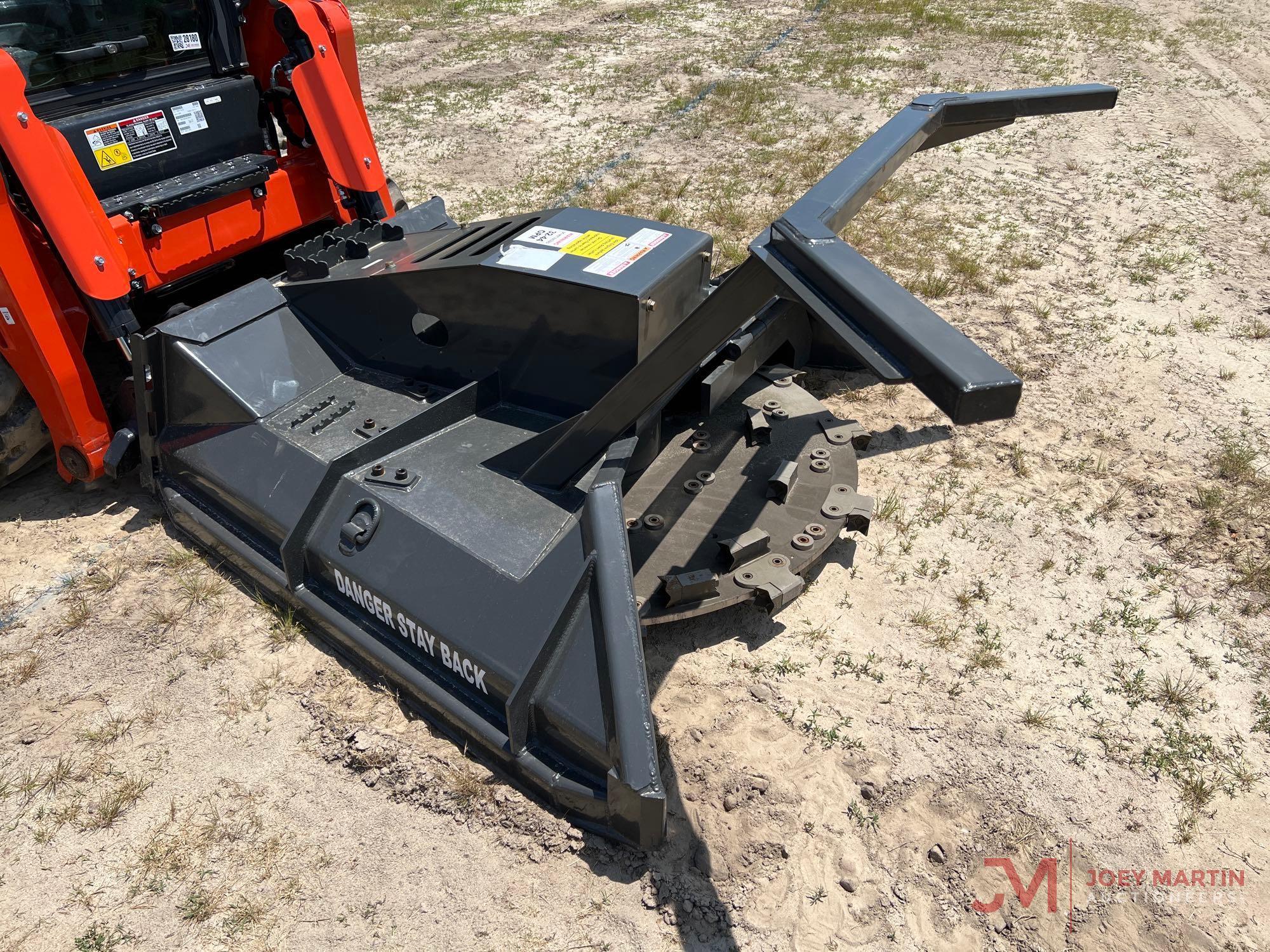 2021 KUBOTA SVL97-2 MULTI TERRAIN LOADER WITH HEAVY DUTY HYDRAULIC TREE CUTTER