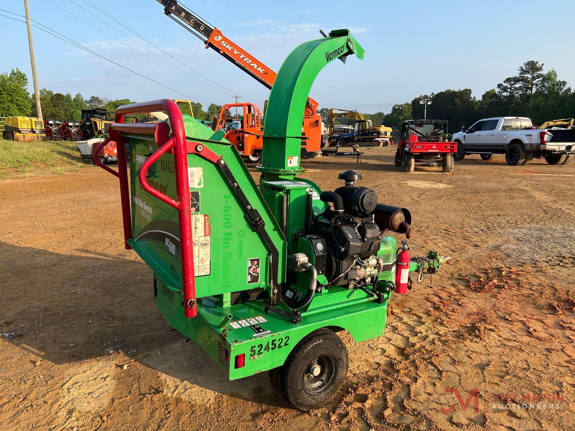 2013 VERMEER BC600XL 6? PORTABLE CHIPPER