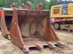 68" EXCAVATOR TOOTH BUCKET