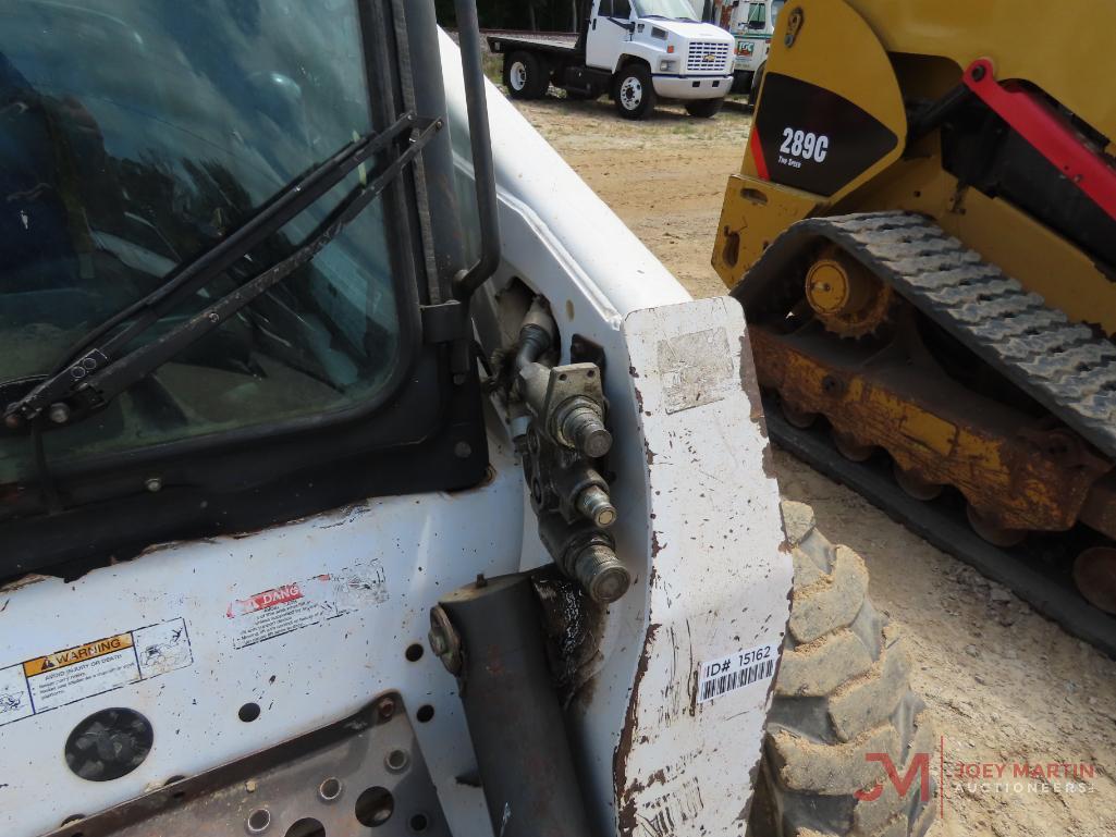 2005 BOBCAT S250 SKID STEER LOADER