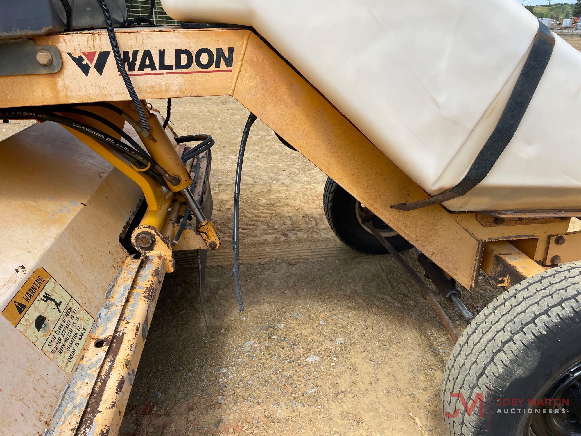 WALDEN SM250 BROOM