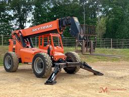 2017 JLG SKYTRAK 10054 TELEHANDLER