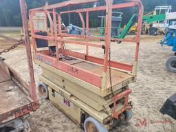 JLG SCISSOR LIFT