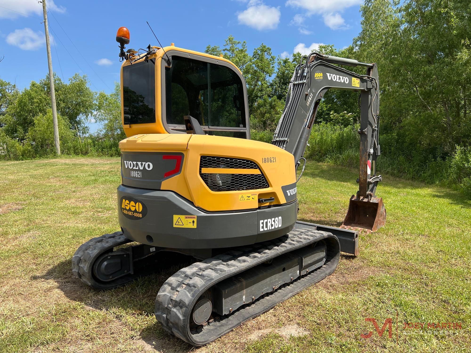 2018 VOLVO ECR58D MINI EXCAVATOR