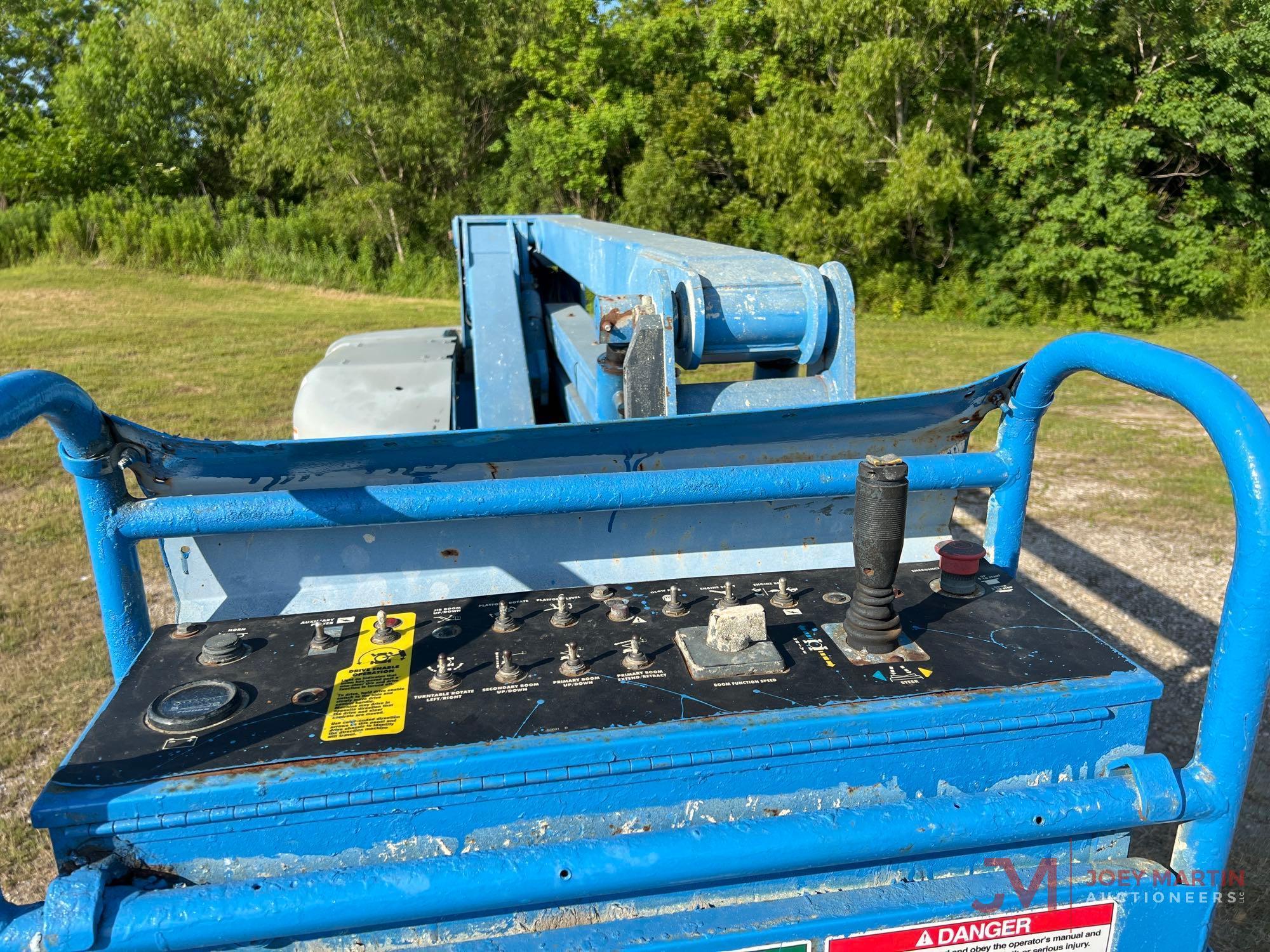 2000 GENIE Z45/25 BOOM LIFT