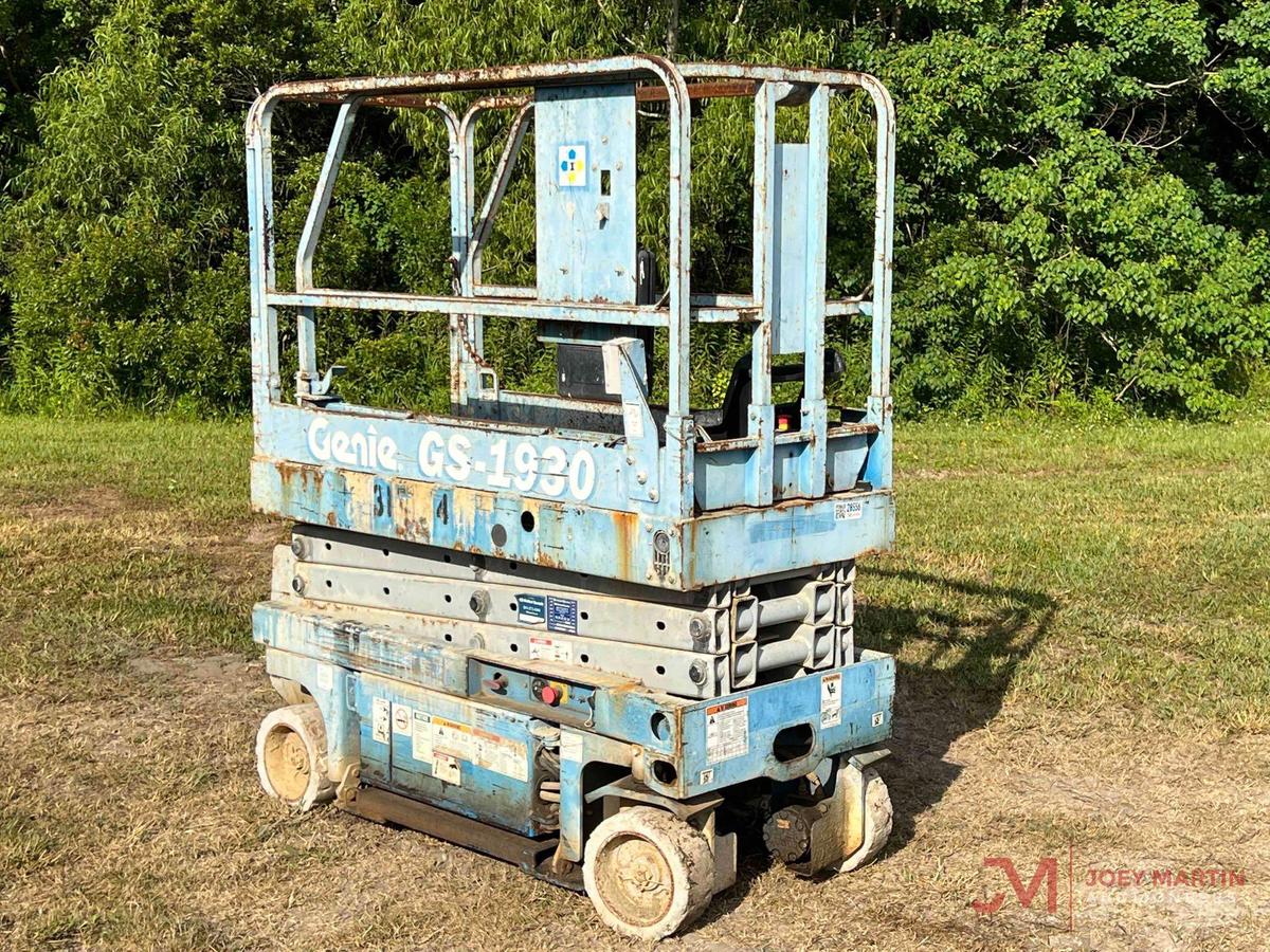 GENIE GS1930 ELECTRIC SCISSOR LIFT