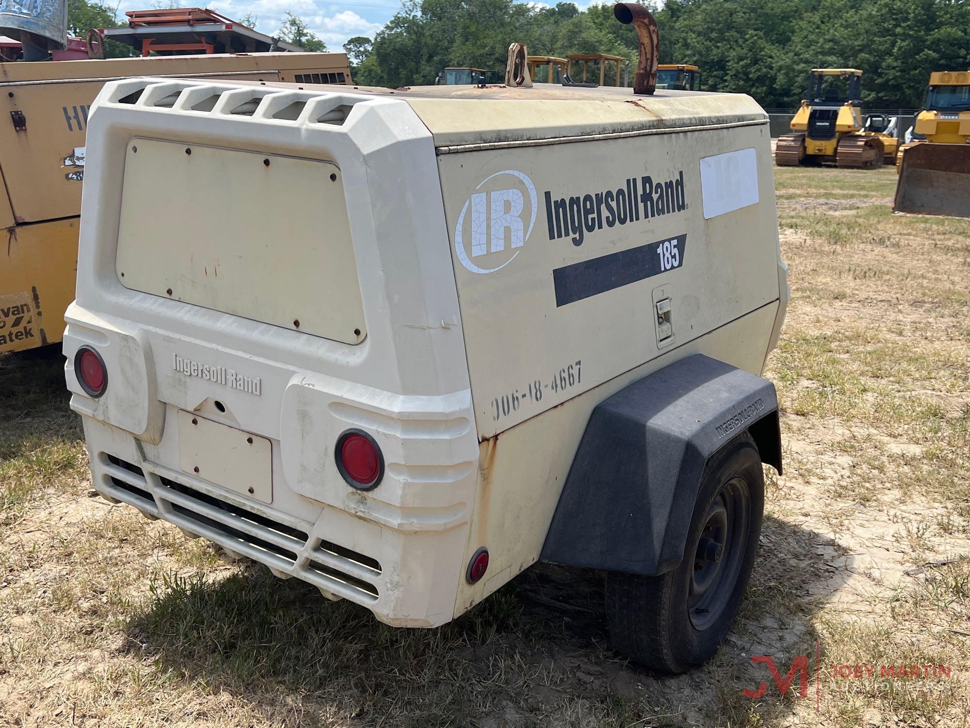 2004 INGERSOLL RAND P185WJD TOWABLE AIR COMPRESSOR