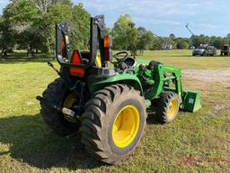 JOHN DEERE 3025E TRACTOR