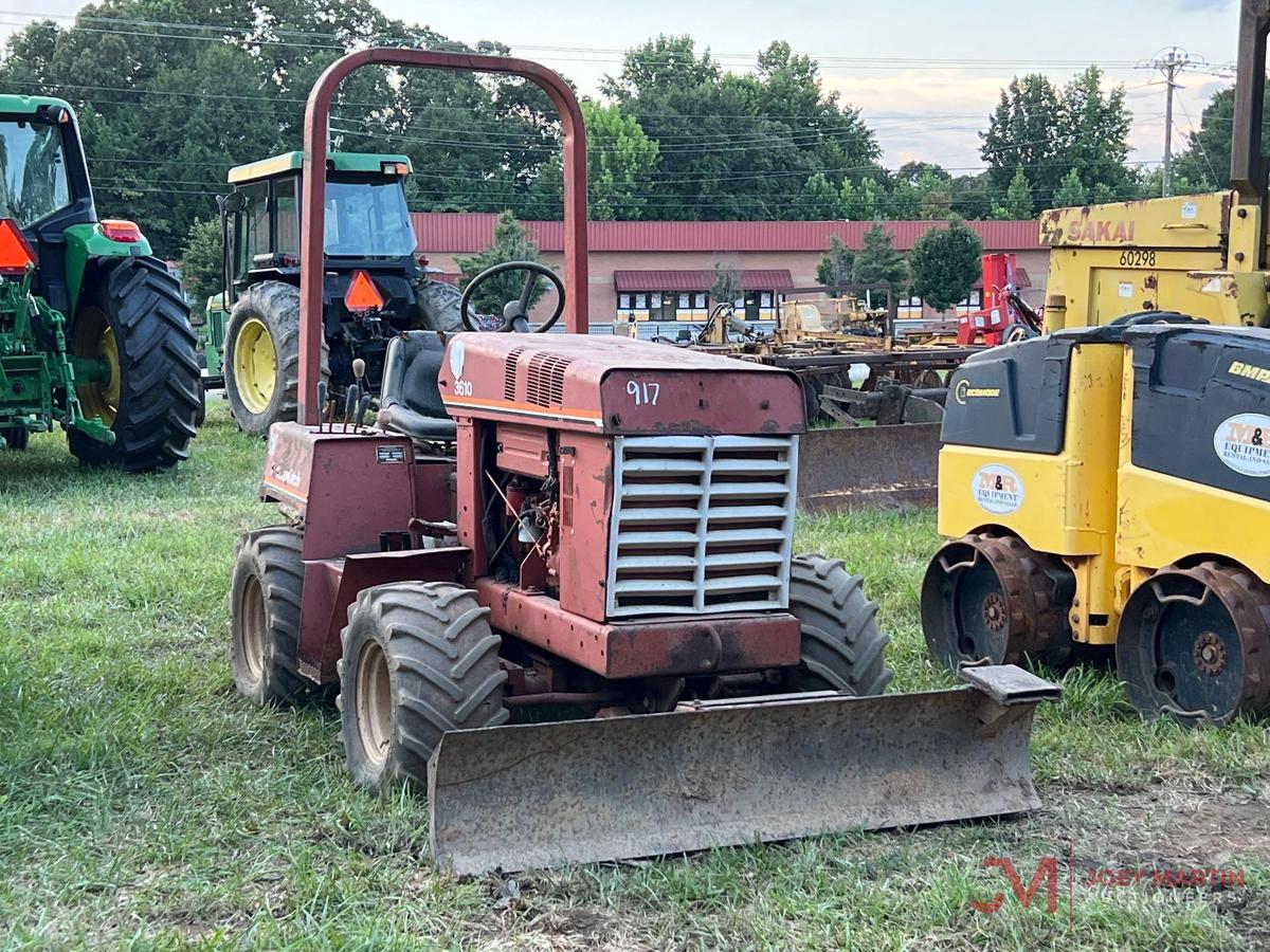 DITCH WITCH 3610 TRENCHER