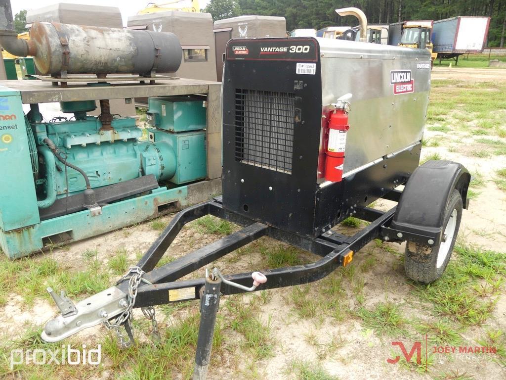 LINCOLN VANTAGE 300 WELDER/GENERATOR WITH TRAILER