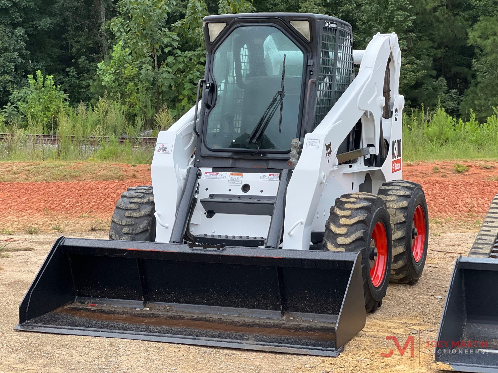 2002 BOBCAT A300 SKID STEER