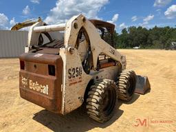 2005 BOBCAT S250 SKID STEER LOADER