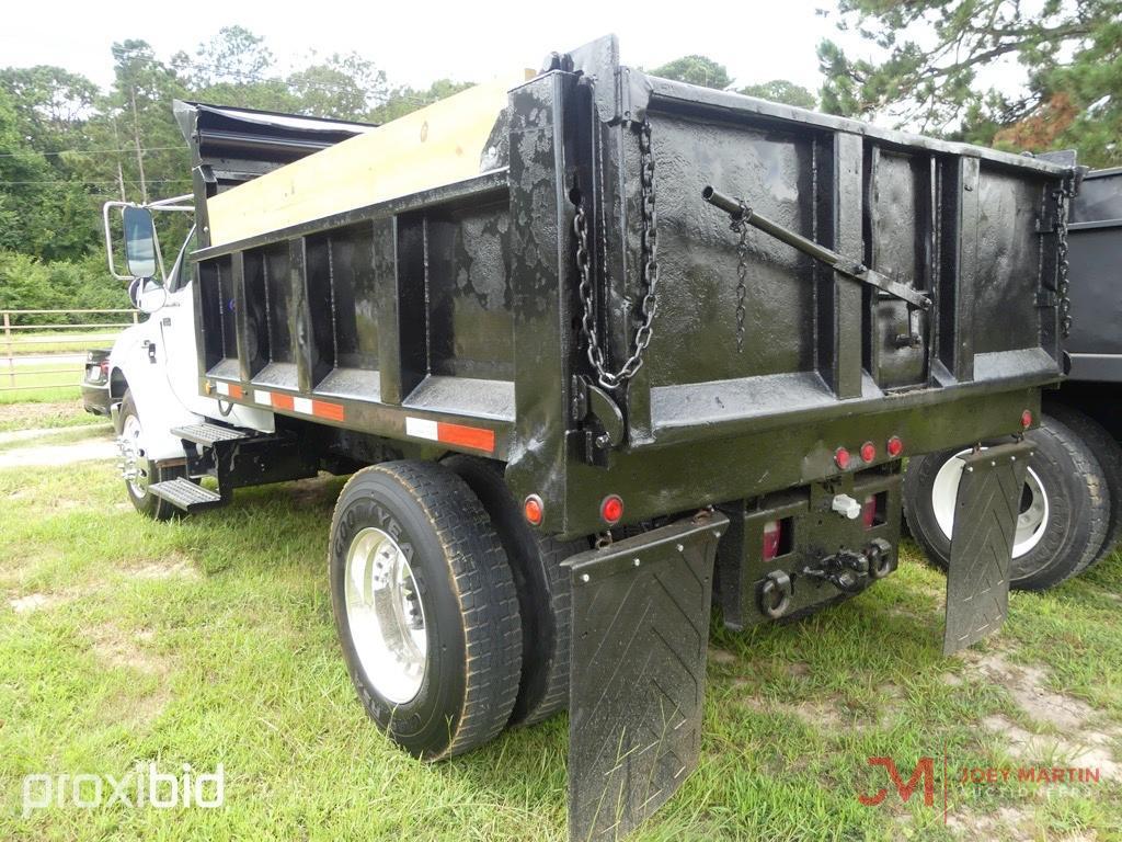 2005 FORD F-650 S/A DUMP TRUCK