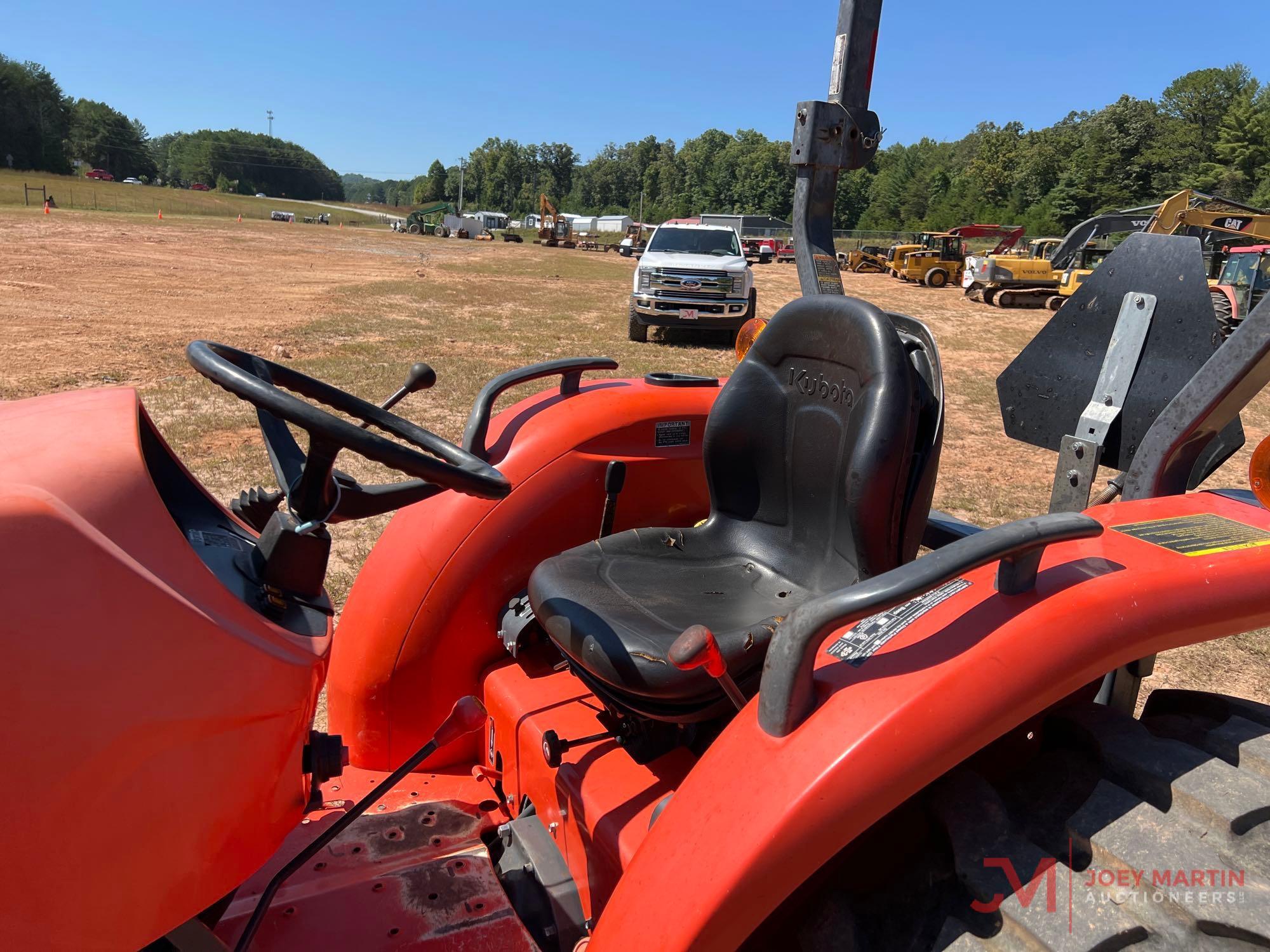 KUBOTA MX5200 AG TRACTOR