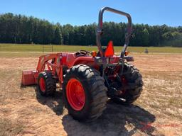 KUBOTA MX5200 AG TRACTOR