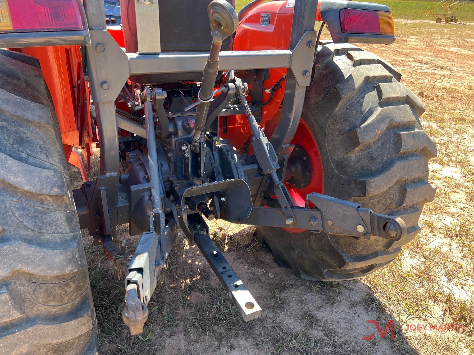 KUBOTA MX5200 AG TRACTOR