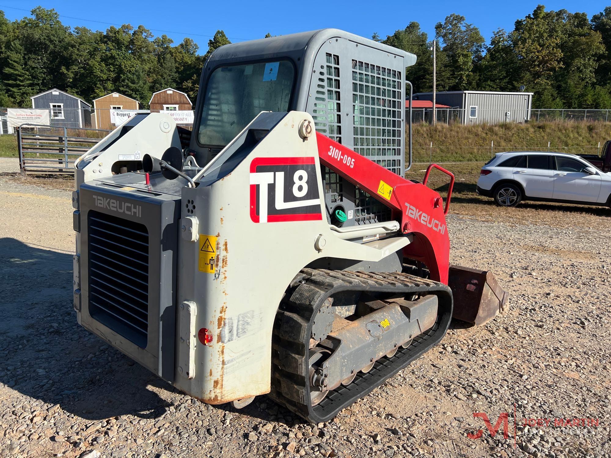 2019 TAKEUCHI TL8 MULTI TERRAIN LOADER