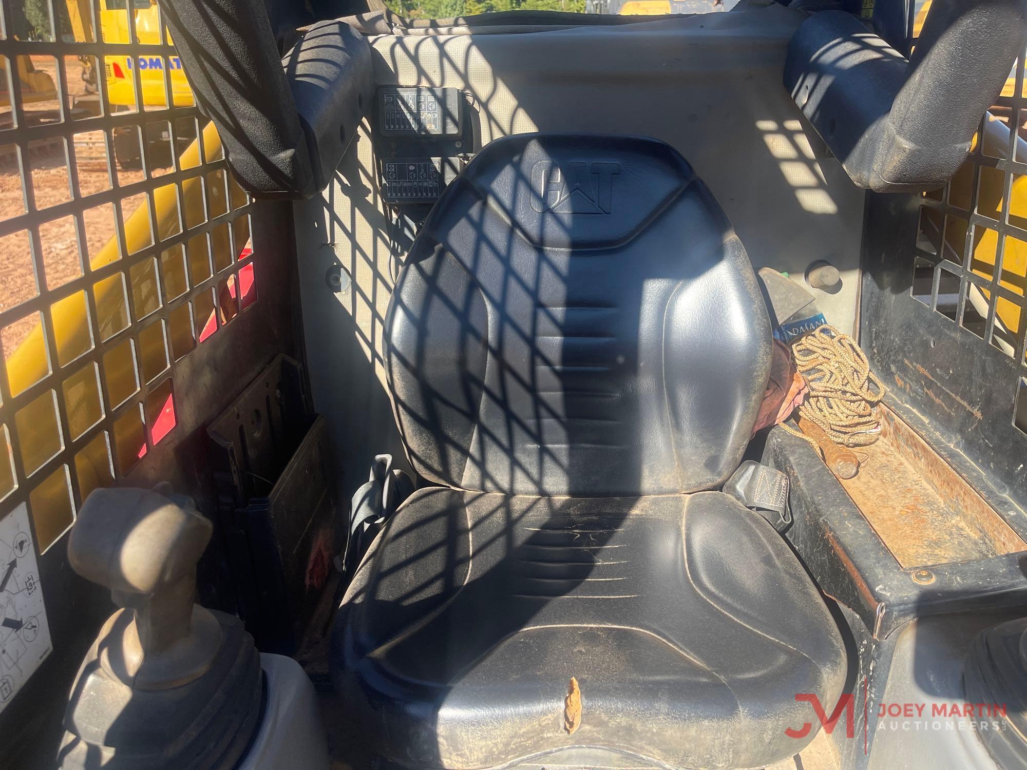 2010 CAT 226B3 SKID STEER LOADER