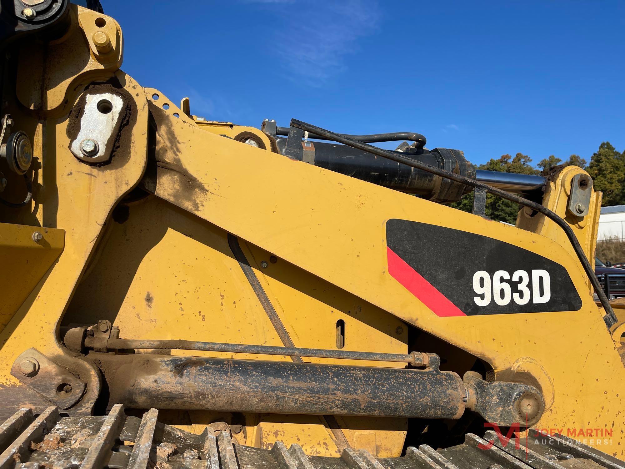 CAT 963D CRAWLER LOADER