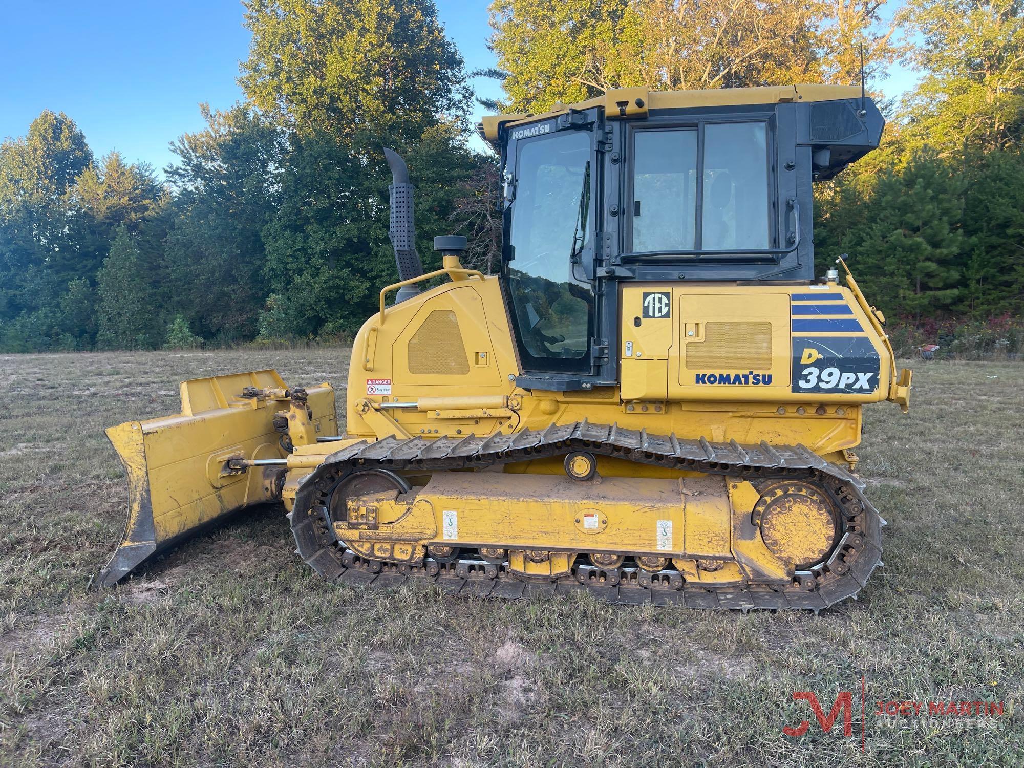 2018 KOMATSU D39PX-24 CRAWLER DOZER