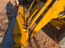 JOHN DEERE 300B LOADER BACKHOE