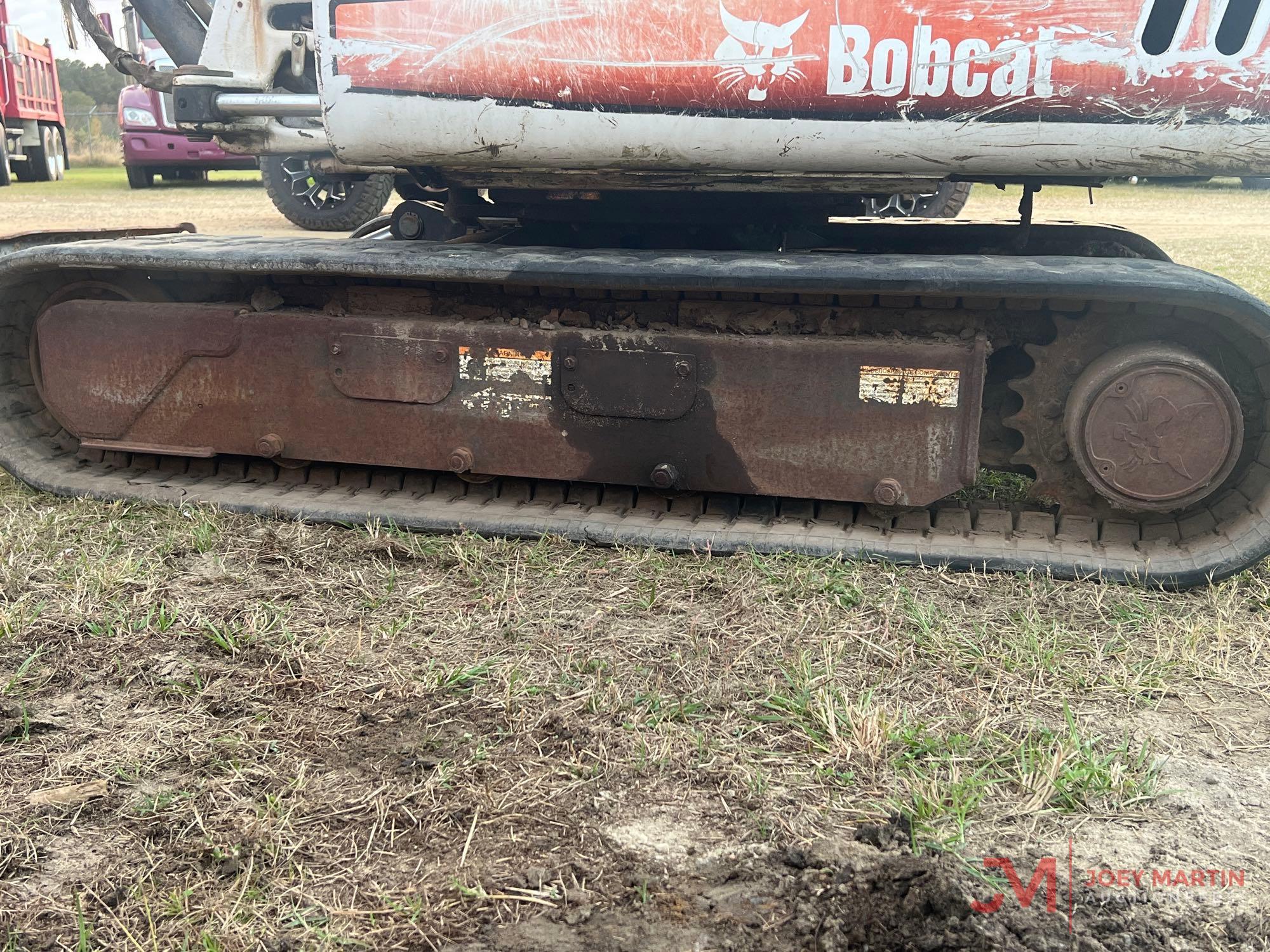 BOBCAT 331 MINI EXCAVATOR